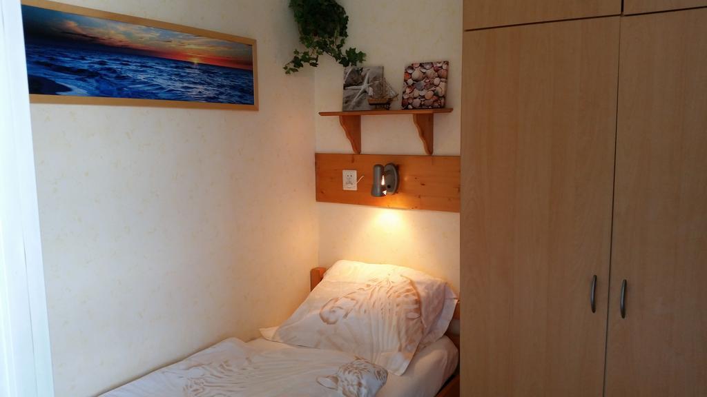 Vuurtoren Bed By The Sea 韦斯特卡佩勒 客房 照片